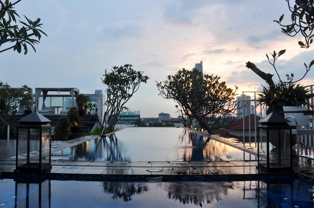 Отель Kemang Icon Джакарта Экстерьер фото